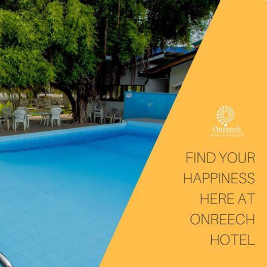 Onreech Hotel Seeduwa Exterior photo